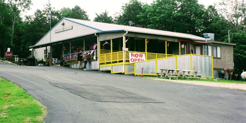 Camper submitted image from Lakeview Campground