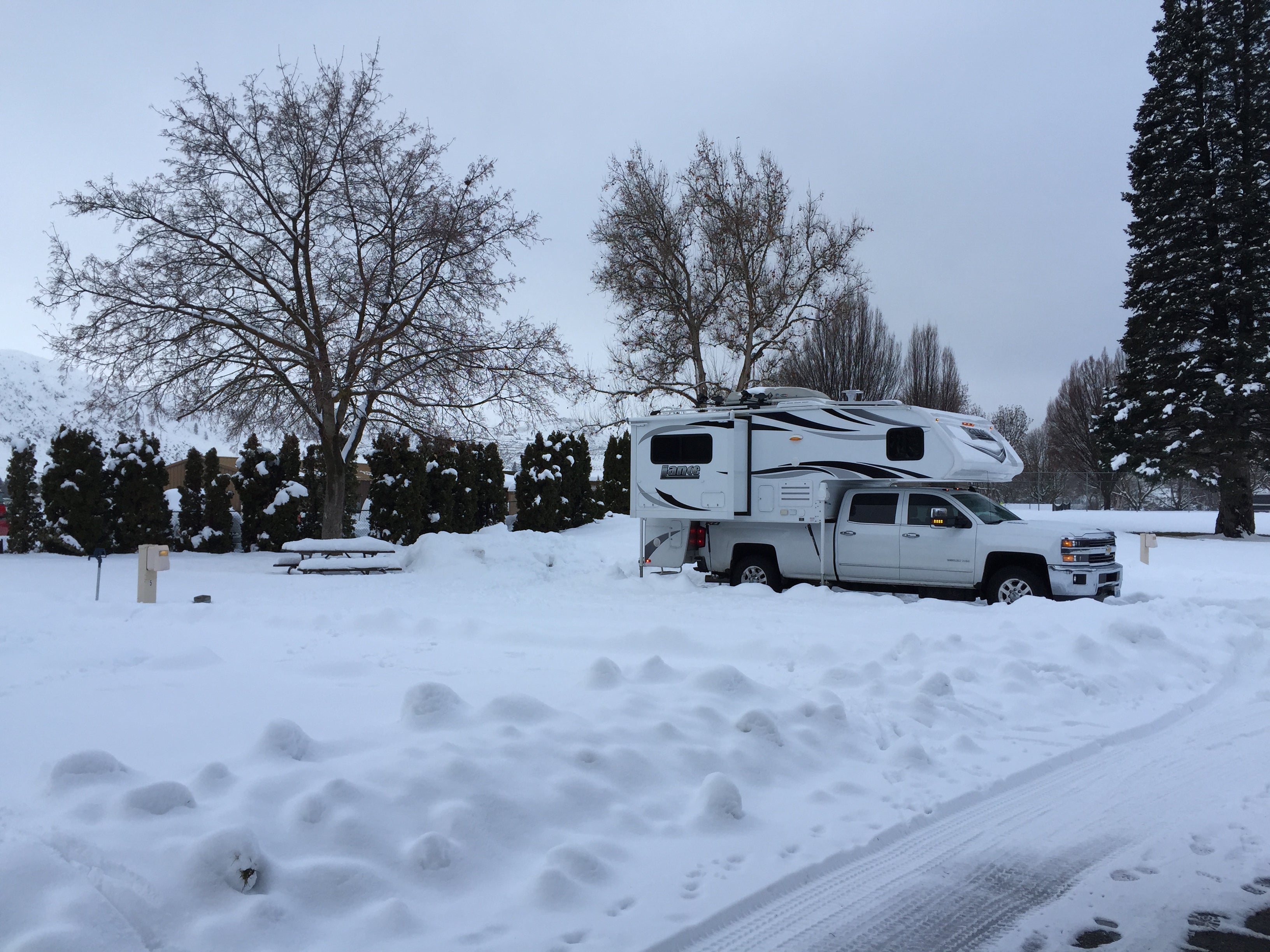 Camper submitted image from Lakeshore RV Park - 3