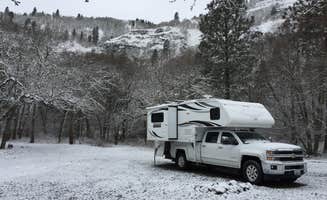 Dawn G.'s photo of rv camping at Turkey Hole near Wishram, WA