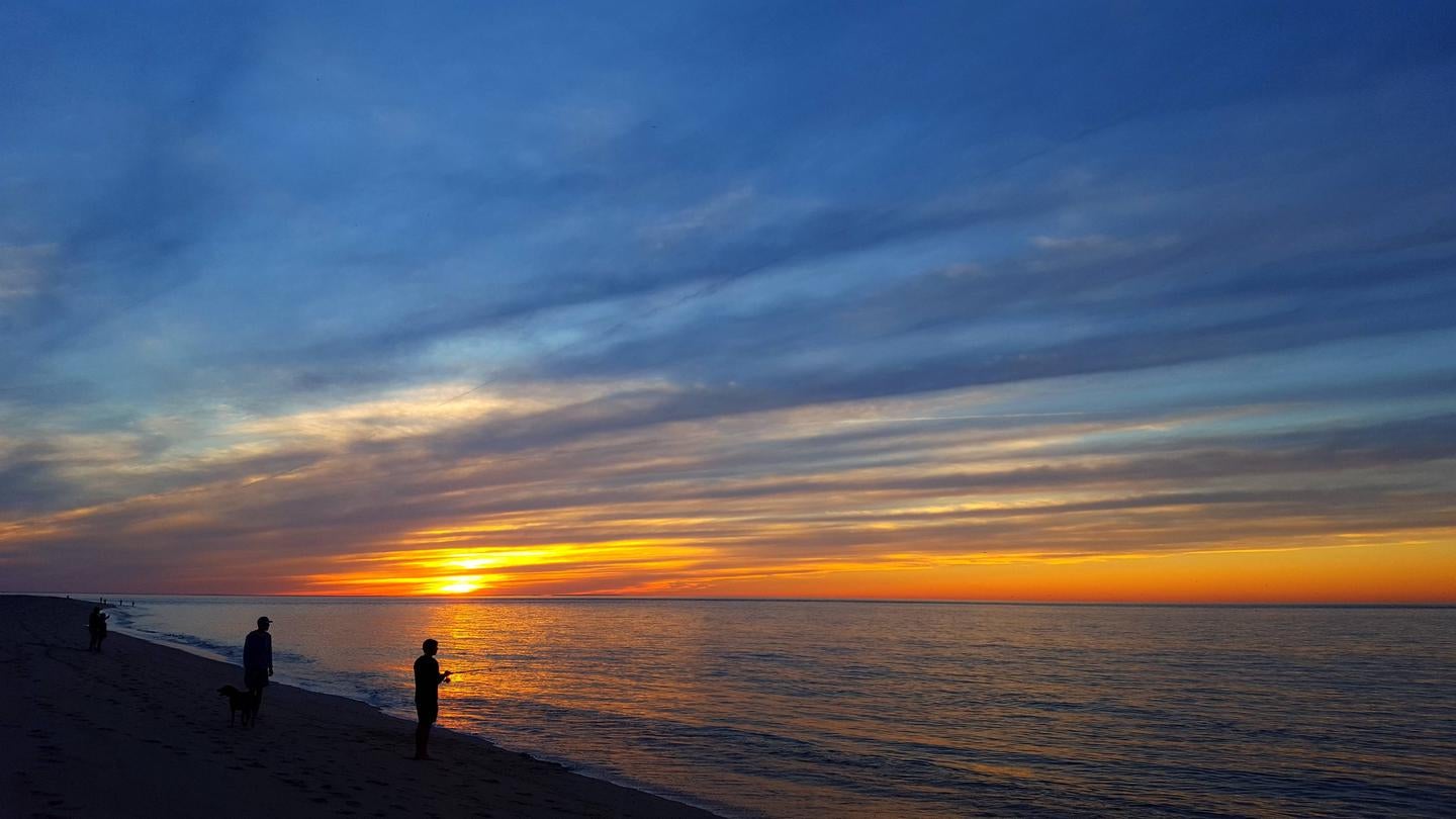 Spend peaceful sunset evenings on beautiful Cape Cod Bay



Credit: NPS