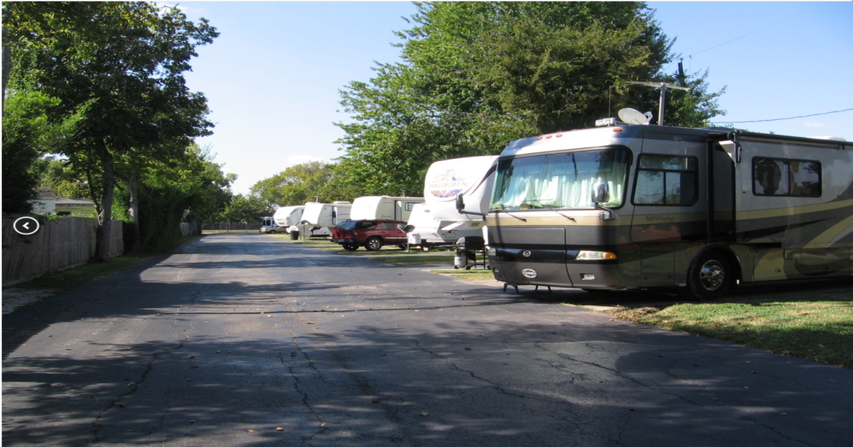 Jus Passn Thru RV Park Pasadena, TX