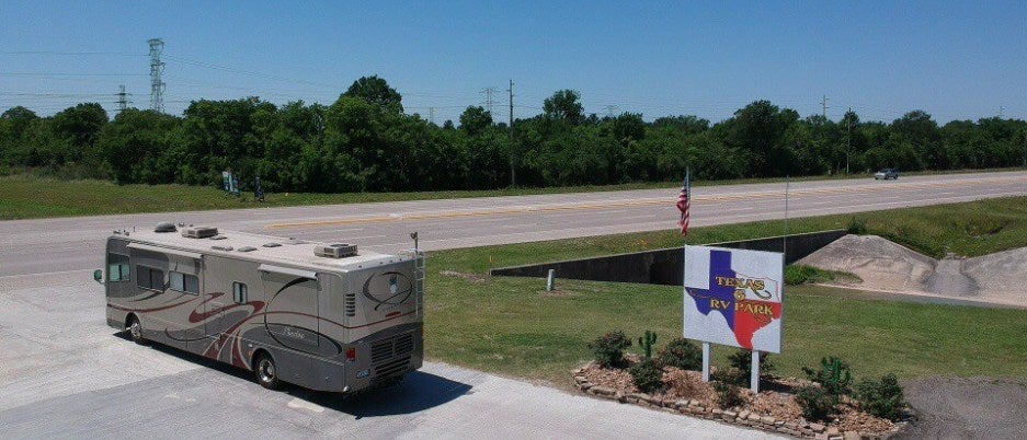 Camper submitted image from Texas 6 RV Park - 4