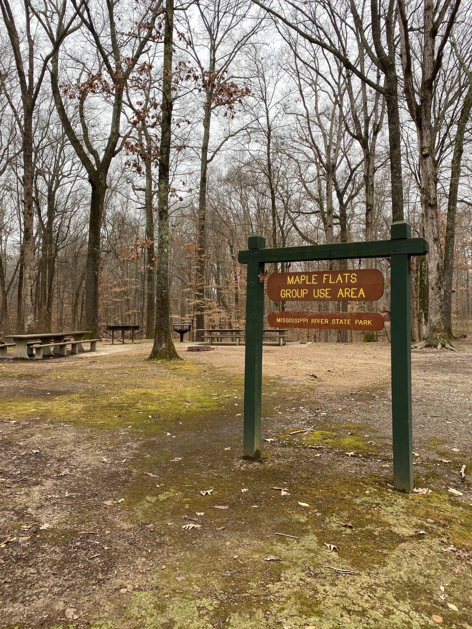 Front of camp with group of picnic tables