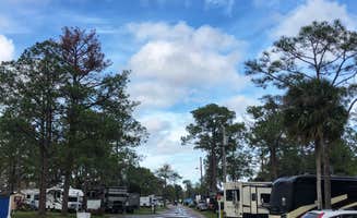 Travyl Couple !.'s photo of rv camping at Winter Garden near Apopka, FL