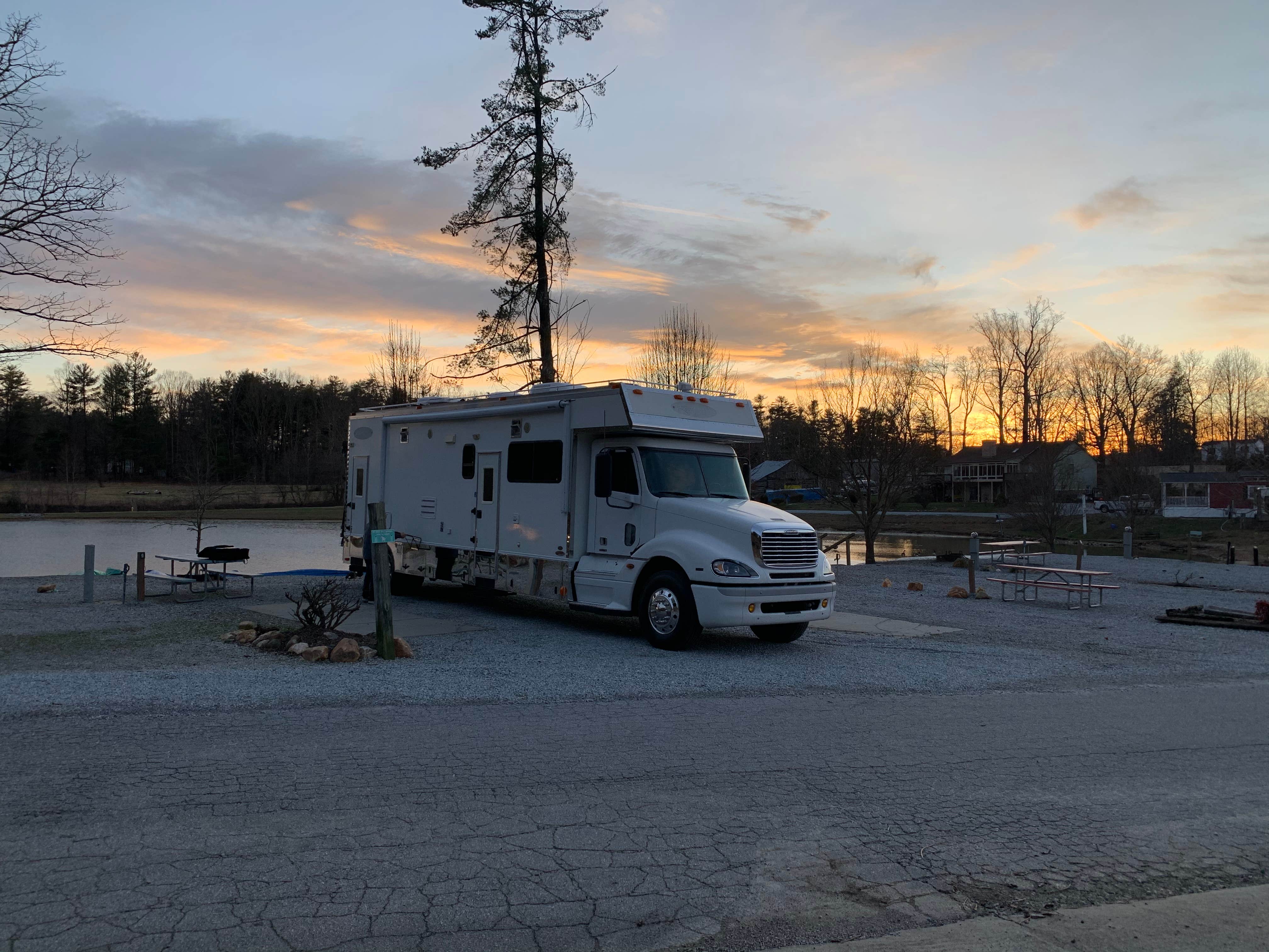 Camper submitted image from Rutledge Lake RV Resort - 3