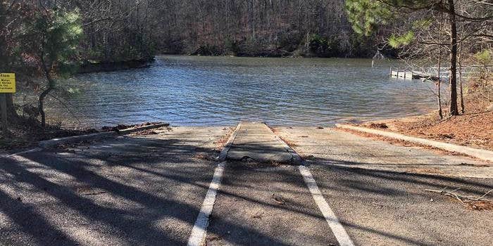 Camper submitted image from COE Hartwell Lake Paynes Creek Campground