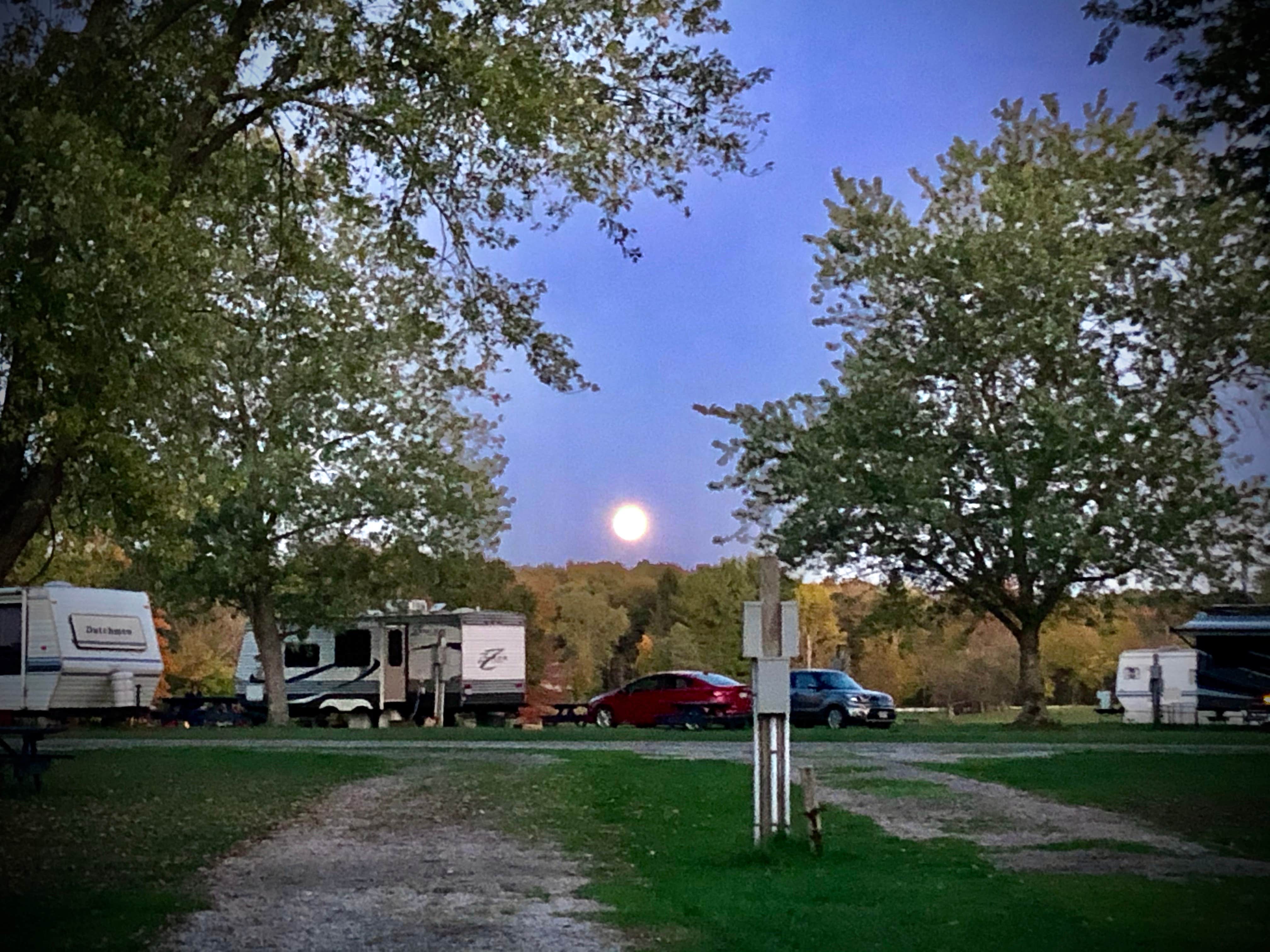 Camping near Pymatuning State Park Campground: MillBrook Resort, Rock Creek, Ohio