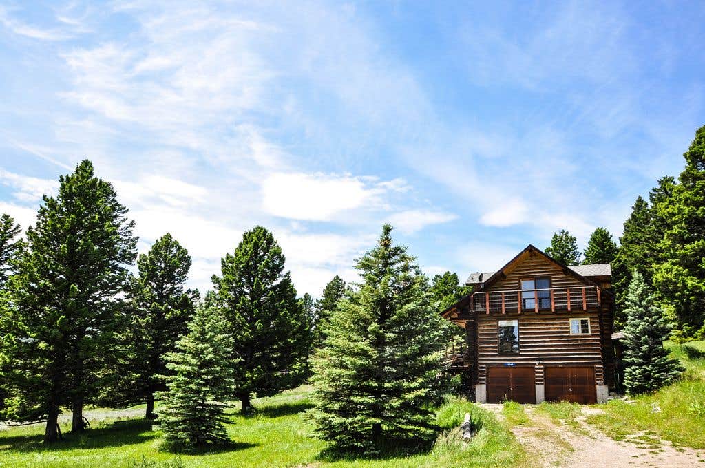 Christopher S.'s photo of a cabin at Mountain Log Home near Three Forks, MT