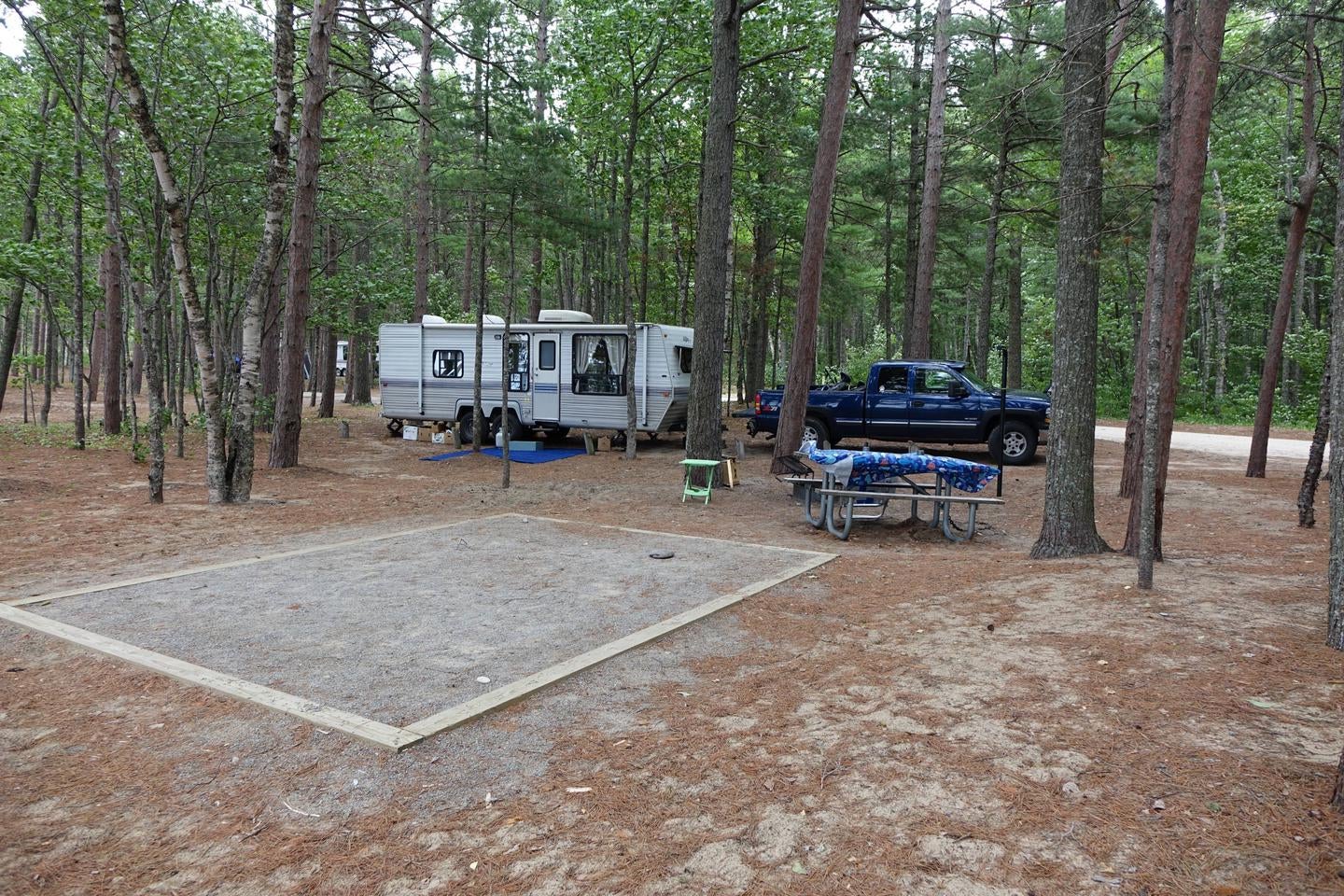 Site at campground with room for RV parking and tent space



Site ate Twelvemile

Credit: NPS