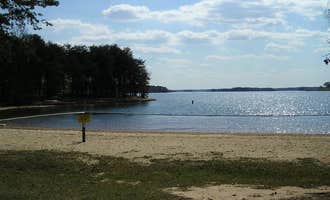 Camping near Camp Unhitched: Springfield - Hartwell Lake, Hartwell, Georgia