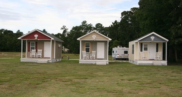Moonlight Lake RV Park and Cottages
