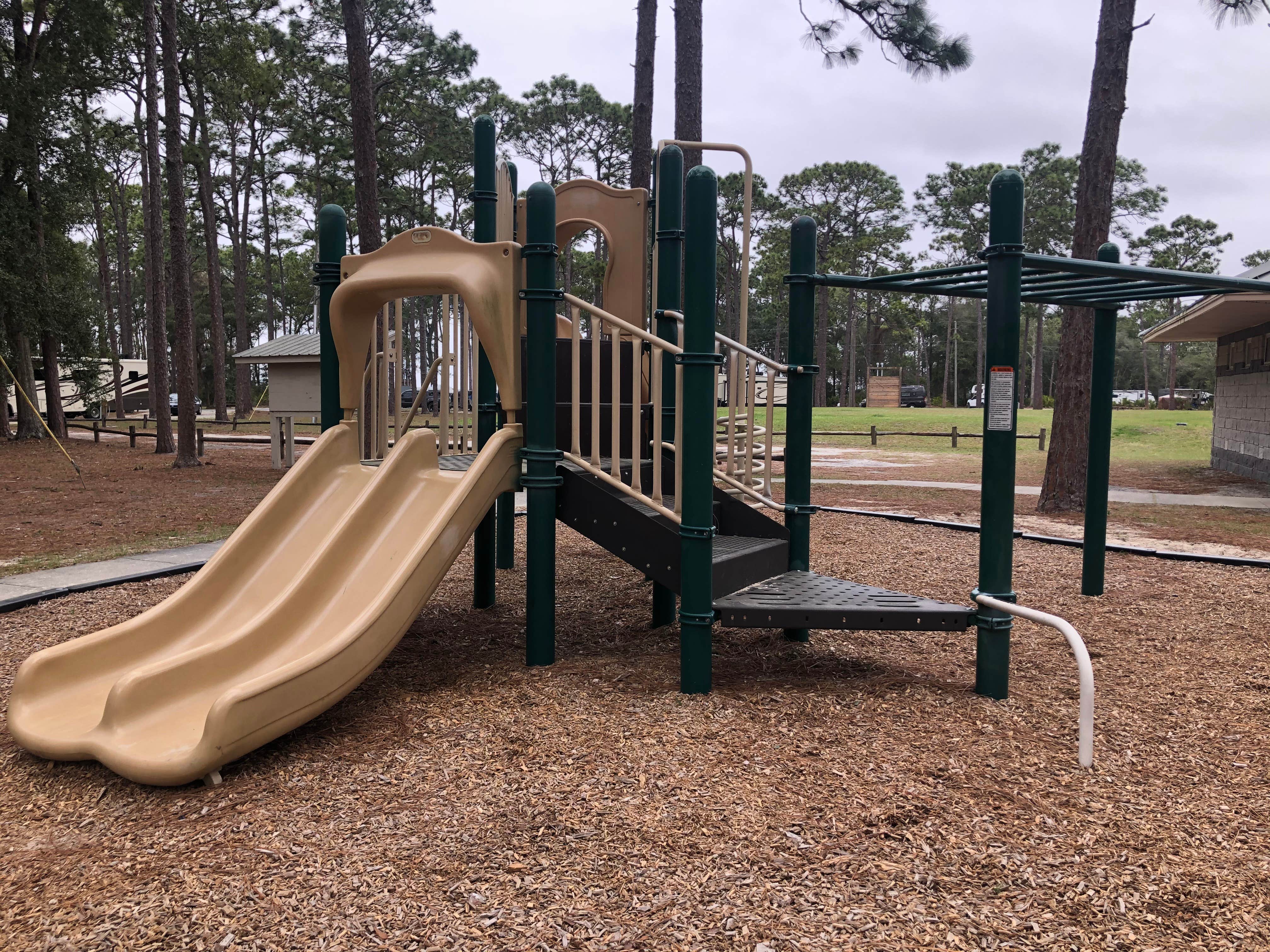 Crooked River State Park Campground