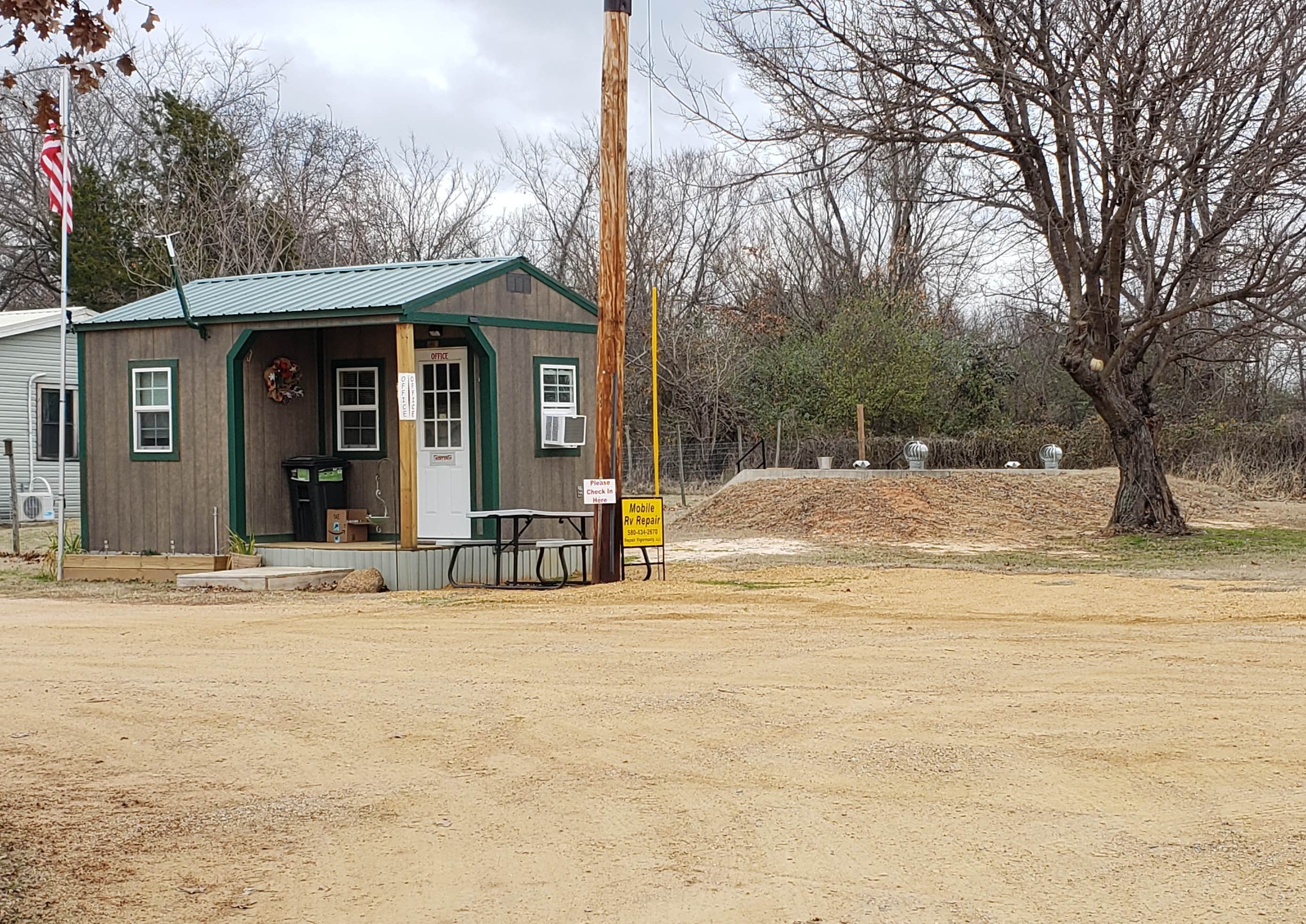 Camper-submitted photo at Hwy 22 RV Park near Coleman, OK