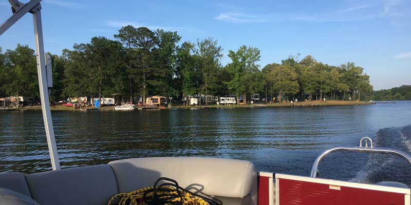 Camper submitted image from White Oak Lane RV Park