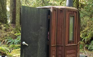 SIMPLEGRINN A.'s photo of camping with pets at Campbell Tree Grove Campground near Olympic National Forest