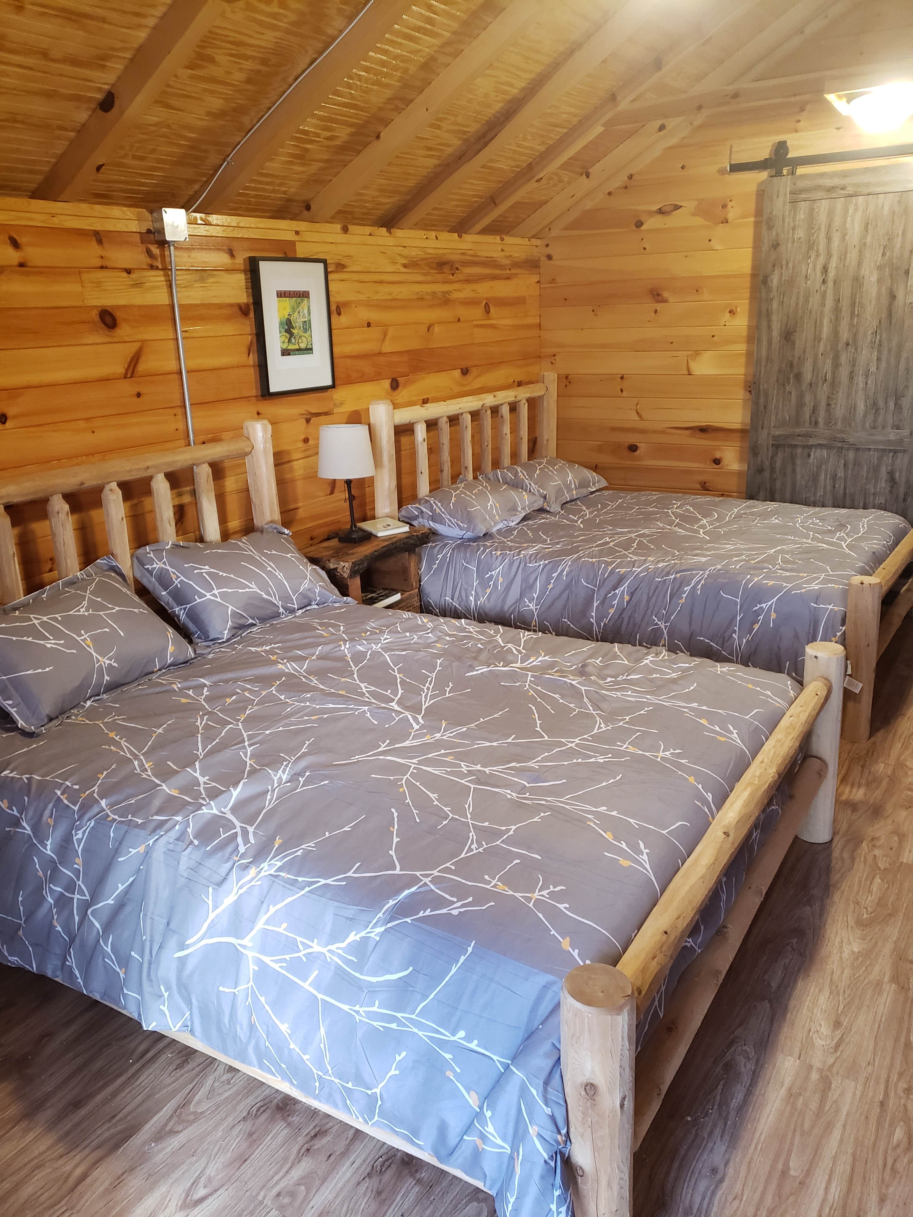 Camper submitted image from Silvertop Cabins - 3