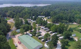 Camping near Paris Landing-Kentucky Lake KOA: Eagles Nest RV Park, Buchanan, Tennessee