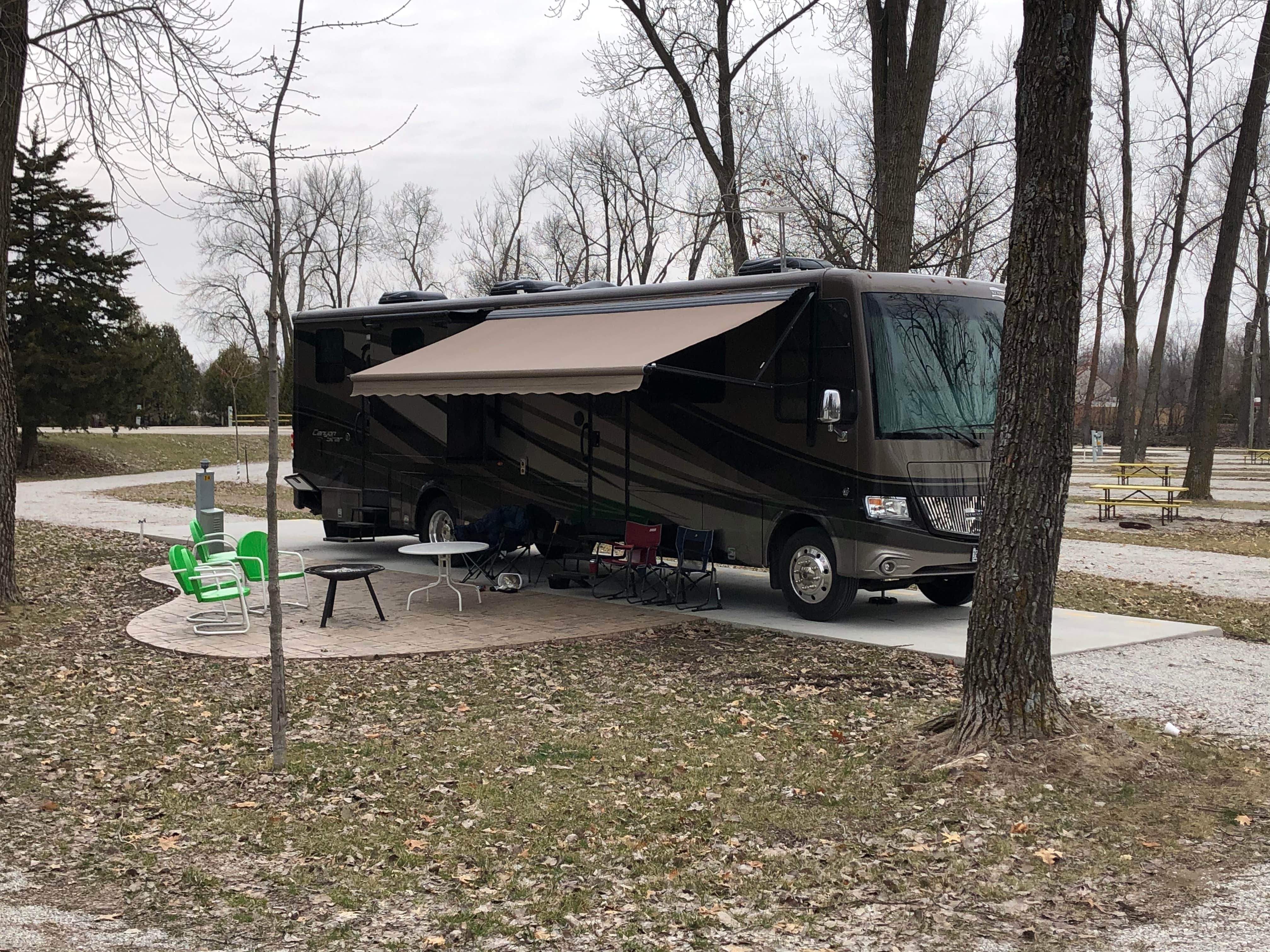 Camper submitted image from Camelot Campground Quad Cities USA - 4