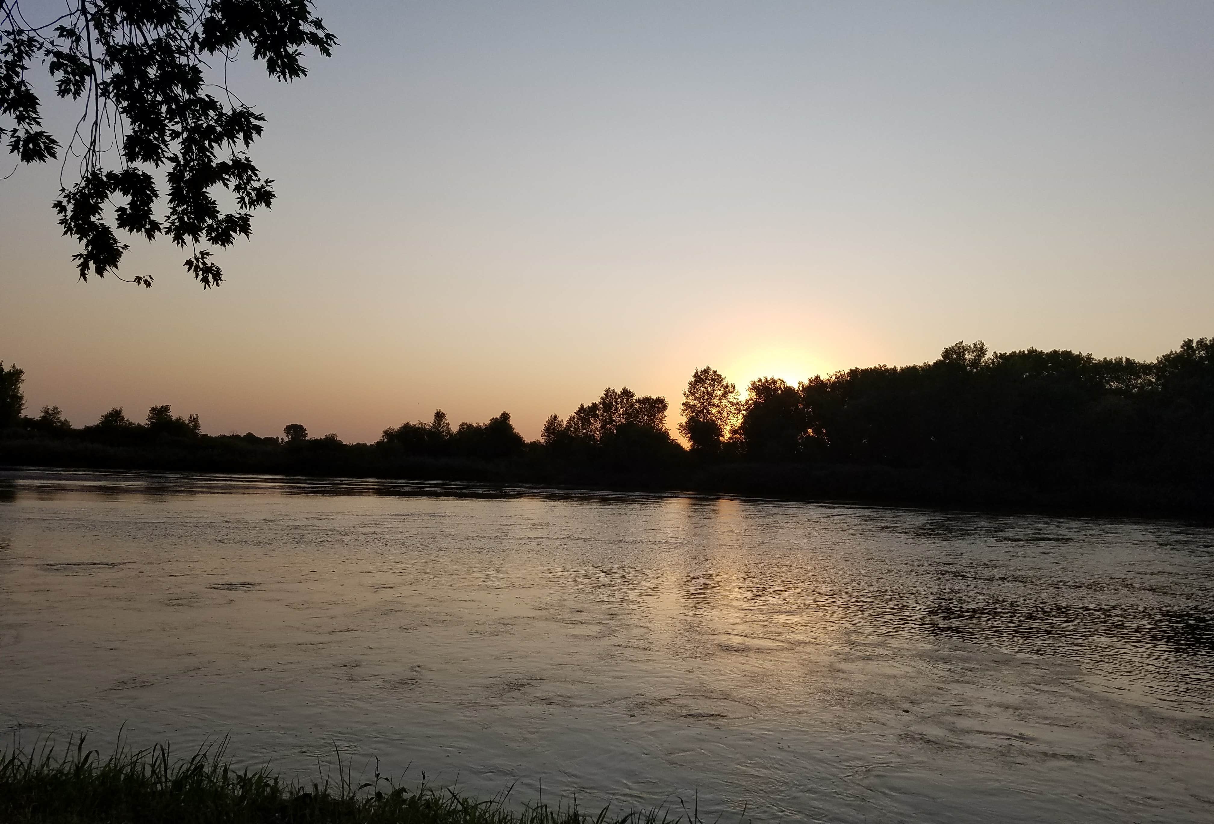 Two Rivers Sra Cottonwood — Two Rivers SRA Camping | Waterloo, Nebraska