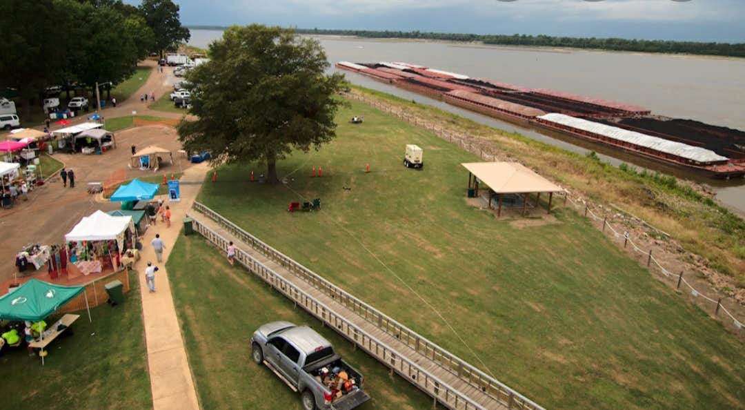 Camper submitted image from Warfield Point Park - 2
