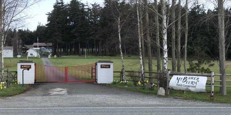 Camper submitted image from Mt. Baker Farm - PERMANENTLY CLOSED