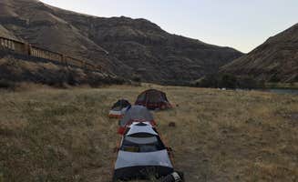 Ryan W.'s photo at Hike in from Lower Deschutes State Rec Area near Wasco, OR
