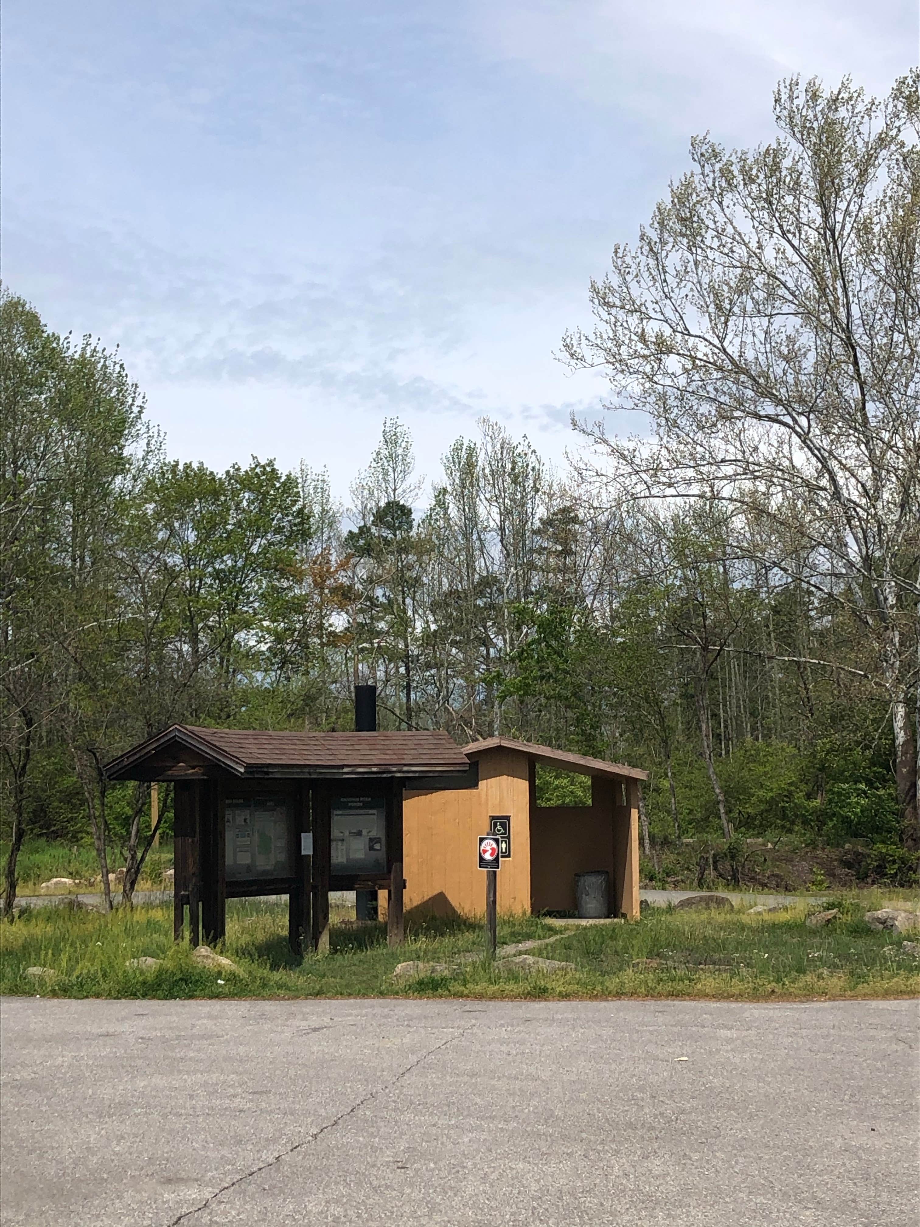 Camper submitted image from Hanging Rock Recreation Site - 3