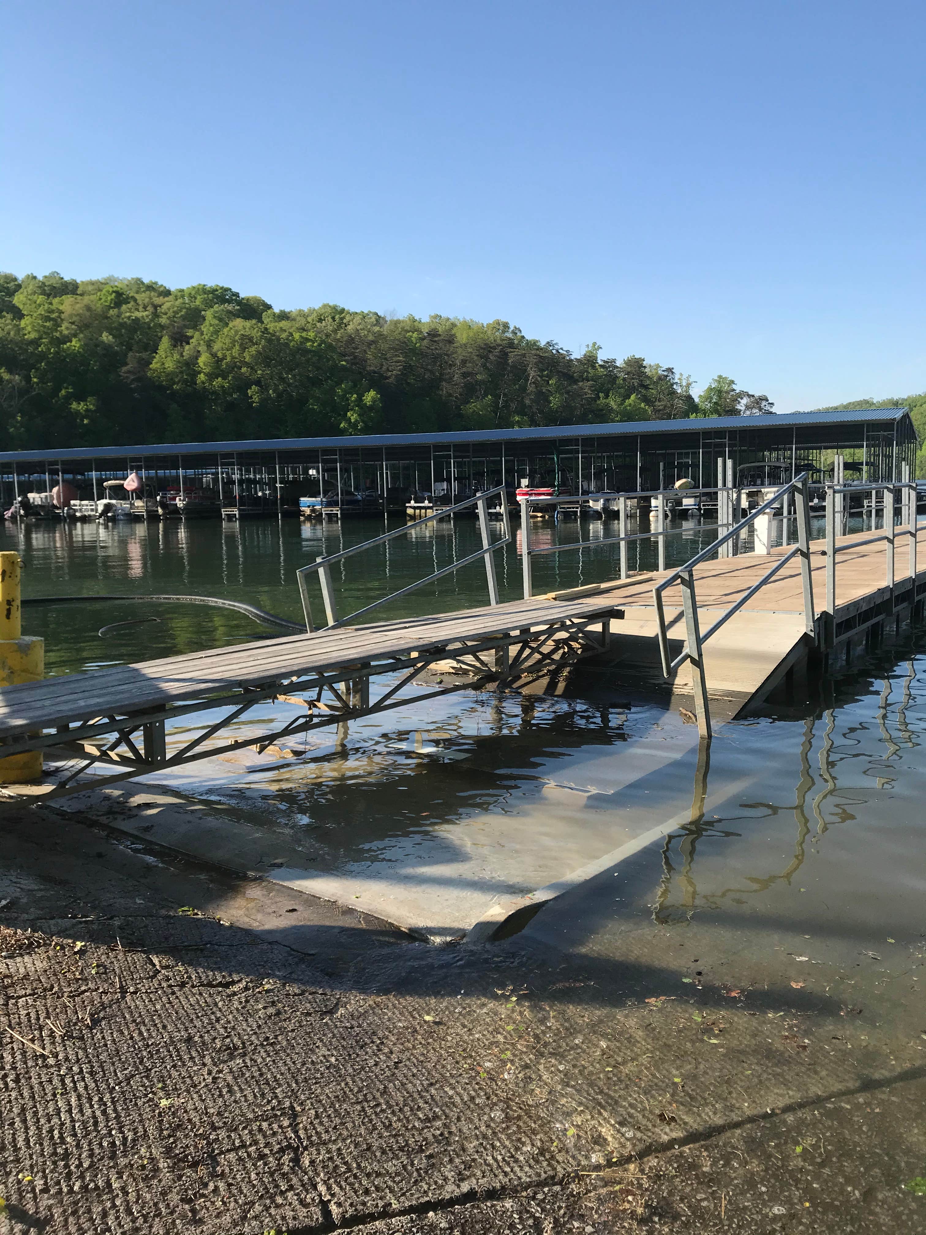 Camping near North Cumberland WMA- Royal Blue Unit: Mountain Lake Marina and Campground, Lake City, Tennessee