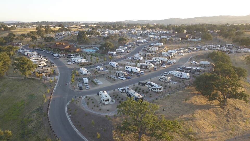 Camper submitted image from Sun Outdoors Paso Robles RV Resort - 3