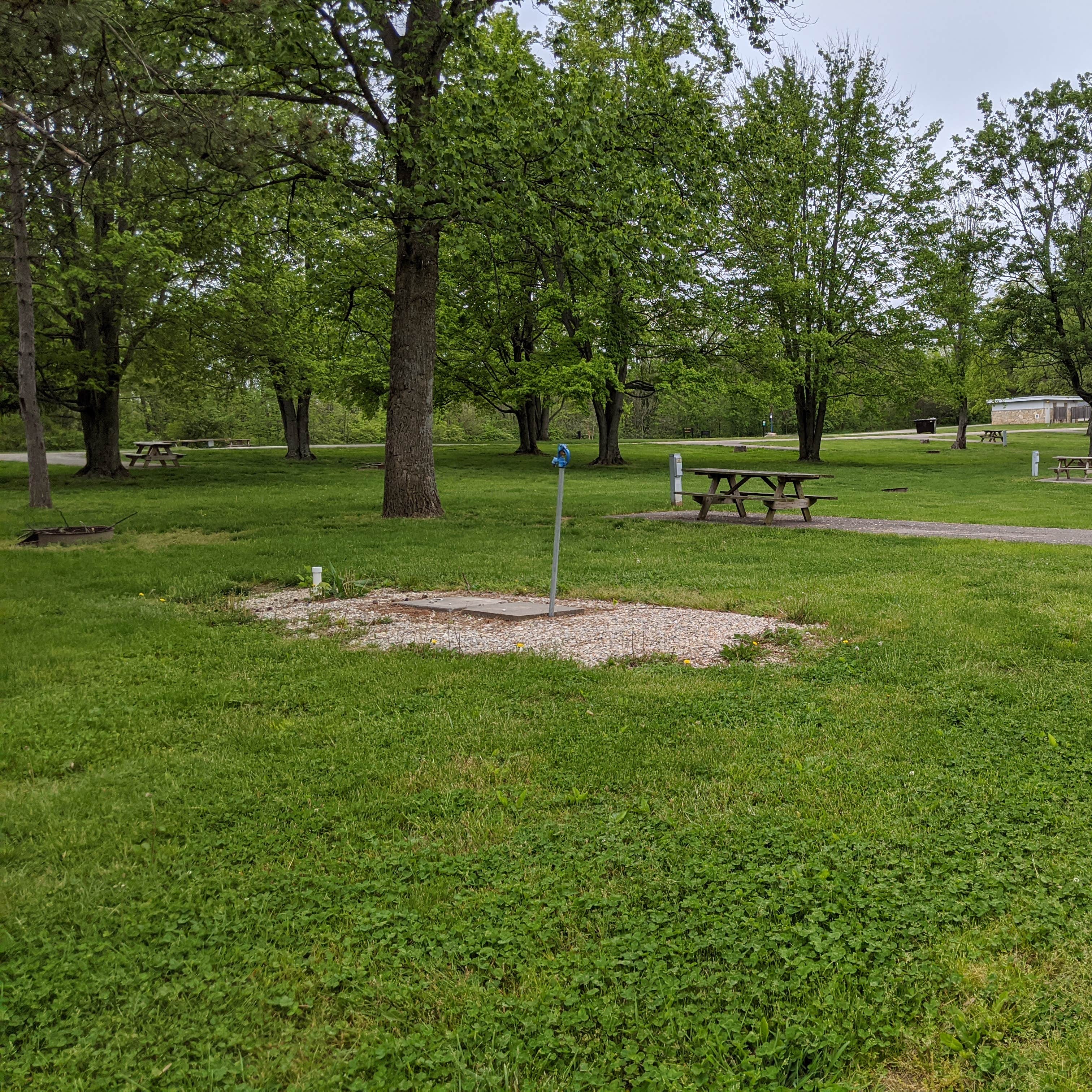 Brookville Lake Campground 43 - vnqihje