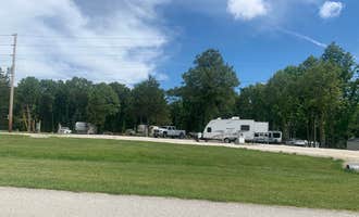 Camping near Frank Russell: Indian Creek RV Park, Mark Twain Lake, Missouri