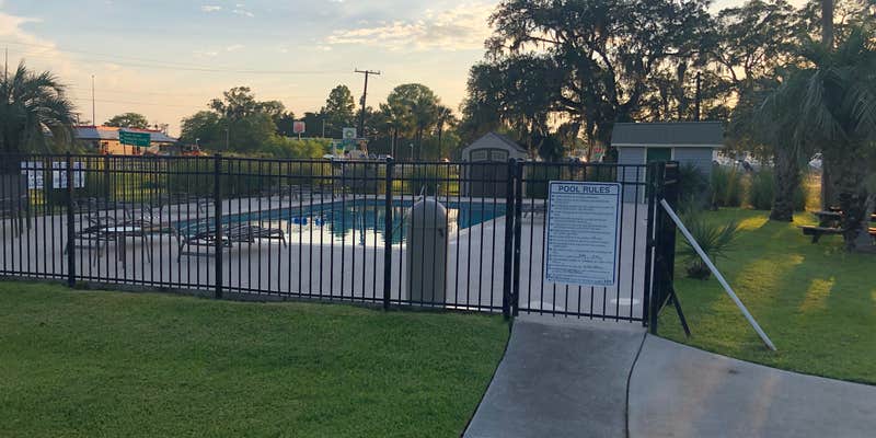 Camper submitted image from Oak Plantation Campground