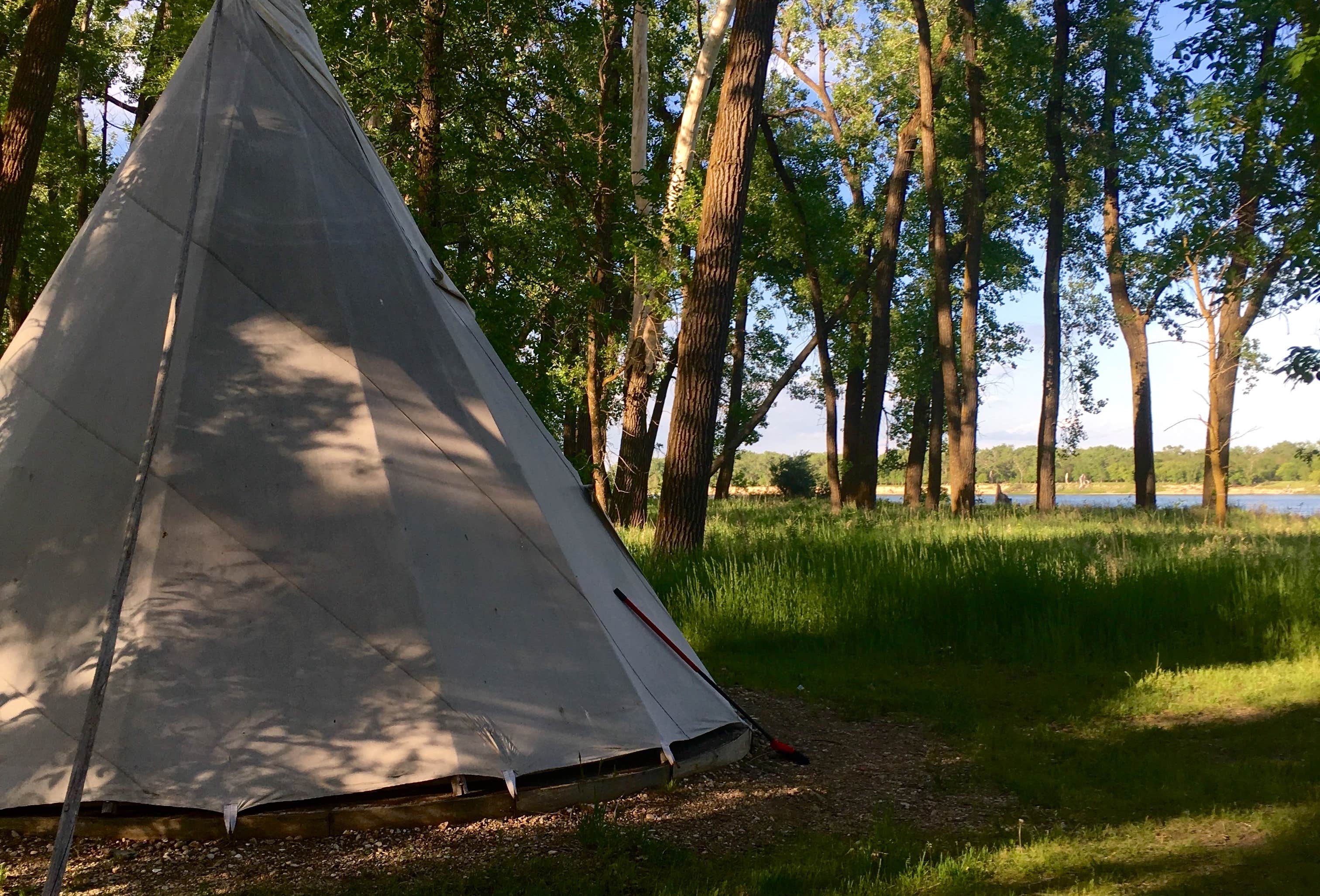 Cross Ranch Nd Cross Ranch State Park Campground | Hensler, North Dakota