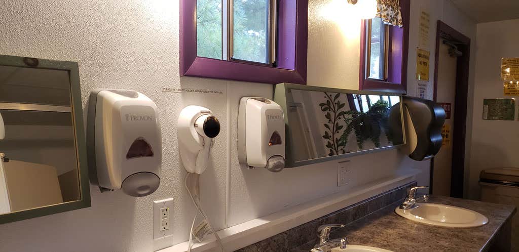 Jean C.'s photo of camping with pets at Lincoln / Woodstock KOA near Lincoln, NH