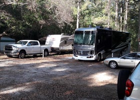 Stagecoach Junction Live Oak Private Campground
