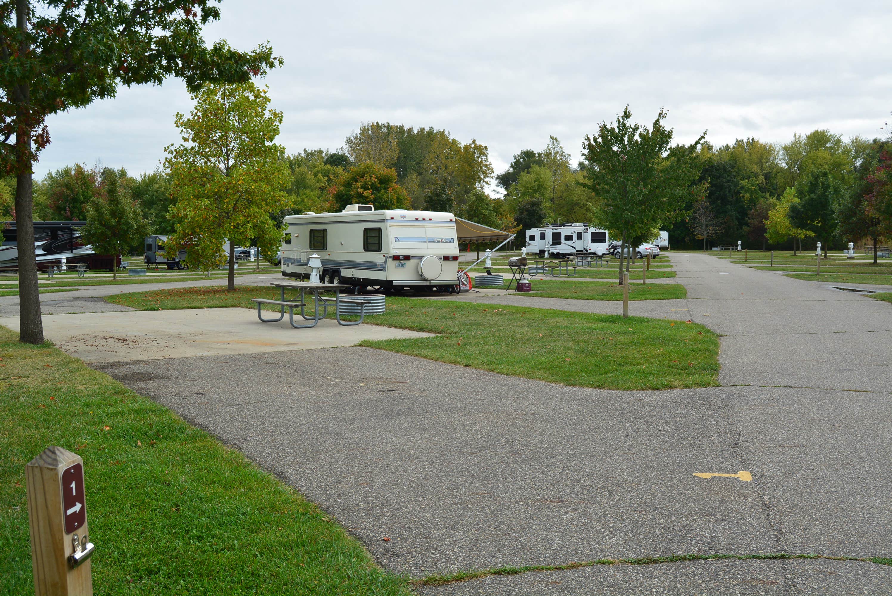 Camper submitted image from Markin Glen County Park - 3