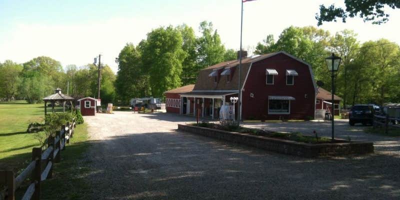 Camper submitted image from Salem Farms Campground