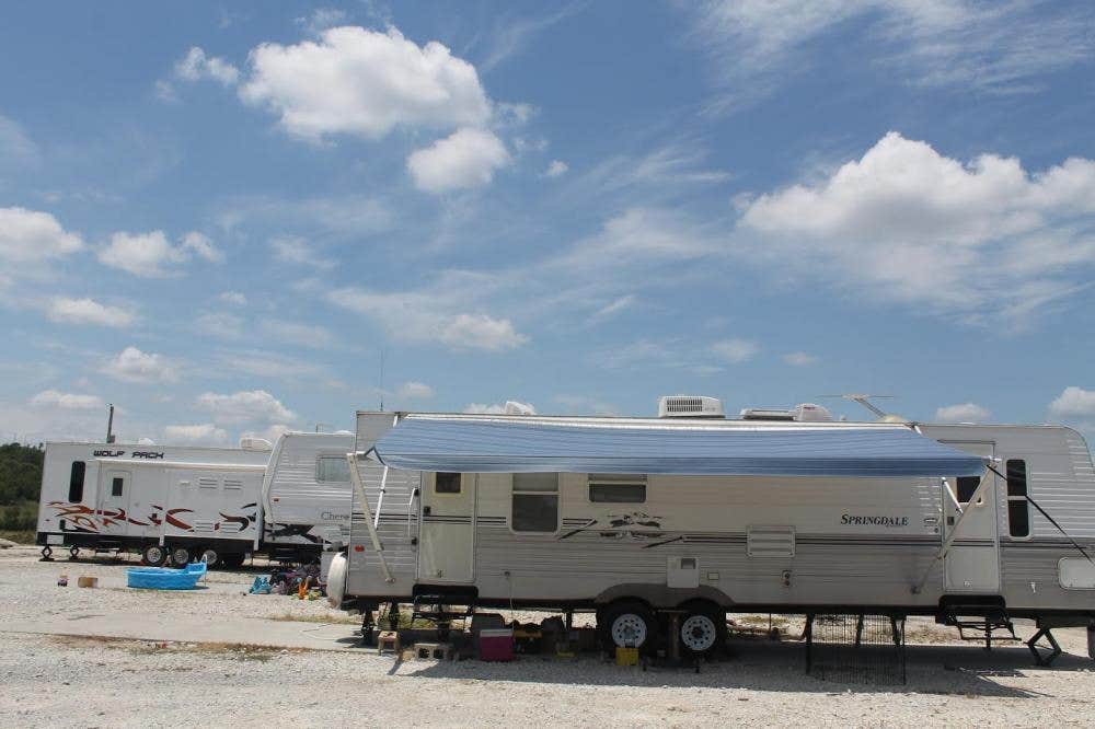 Camping near Route 66 RV Park: Crosstrails RV Park, Kellyville, Oklahoma