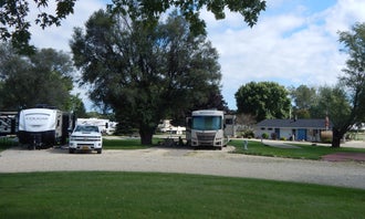 Camping near Three Elms County Park: Lakeshore RV Resort and Campground, Oelwein, Iowa