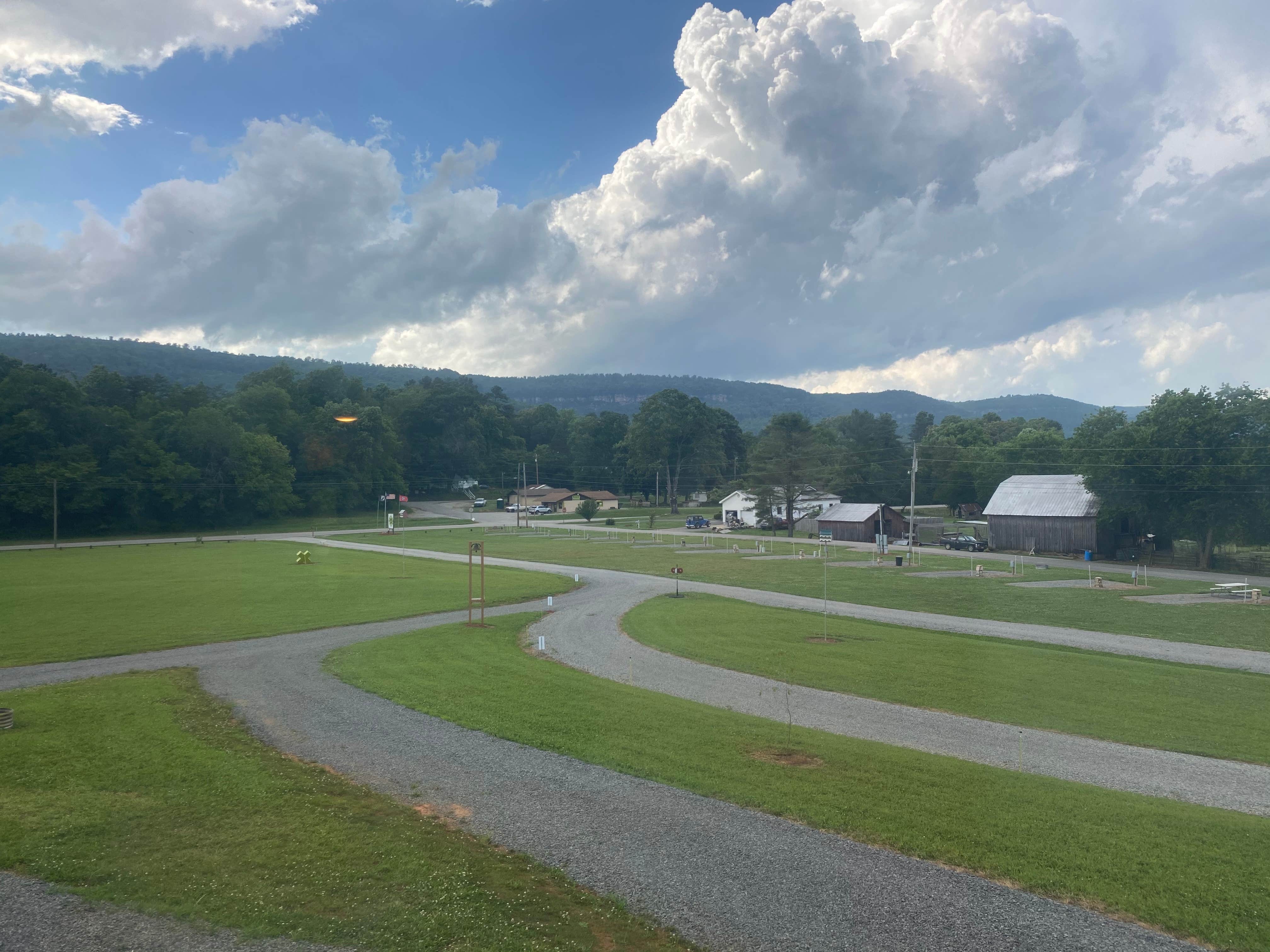 Camping near Fall Creek Falls State Park Campground: R&R RV Campground, Dunlap, Tennessee