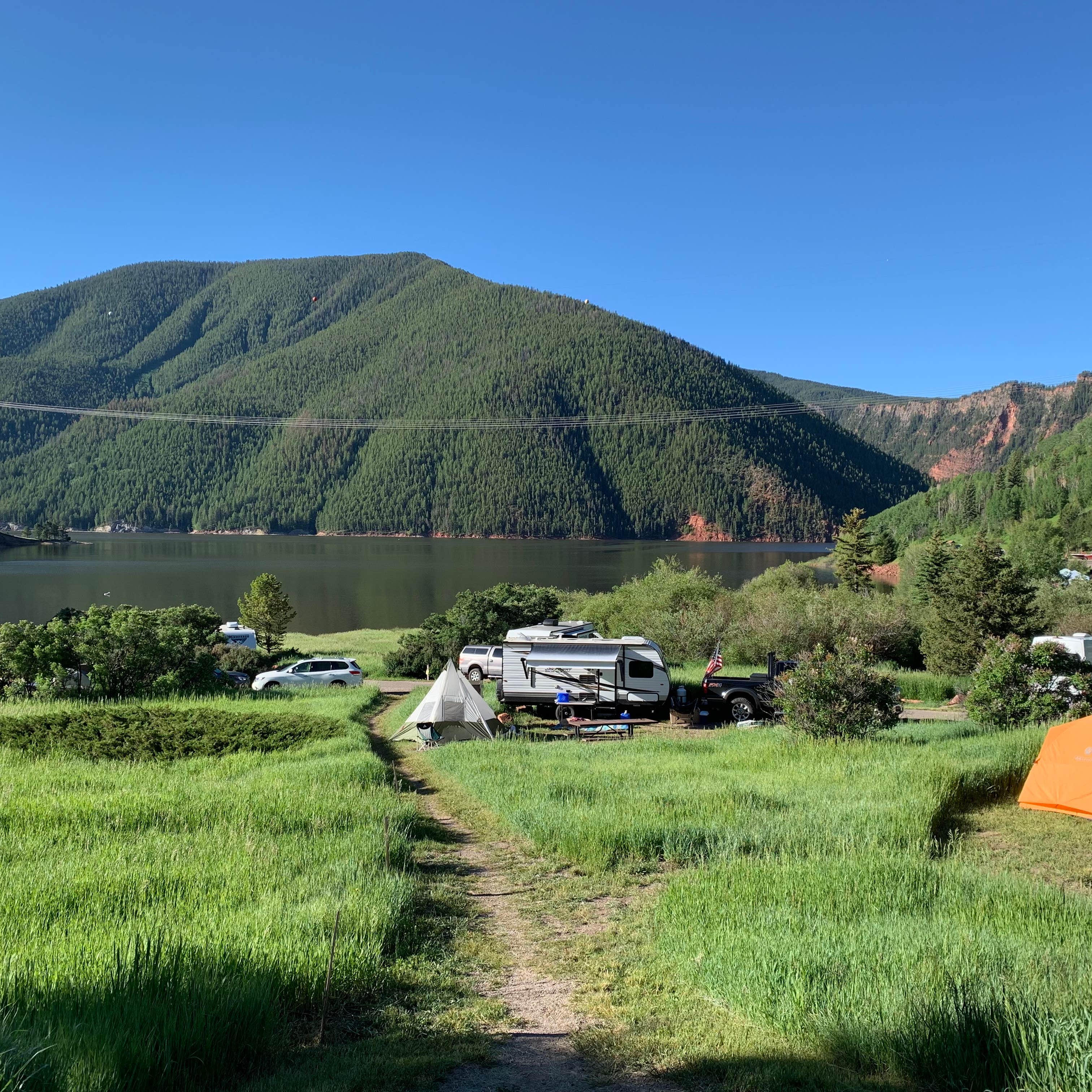 Escape To The Mountains: A Guide To Mollie B Campground In Colorado