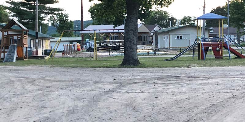 Camper submitted image from Champions Riverside Resort