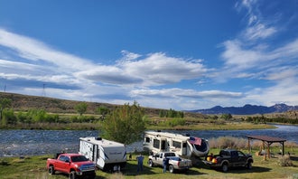 Camping near Seminoe Boat Club: Kortes Reservoir Miracle Mile Dispersed, Alcova, Wyoming