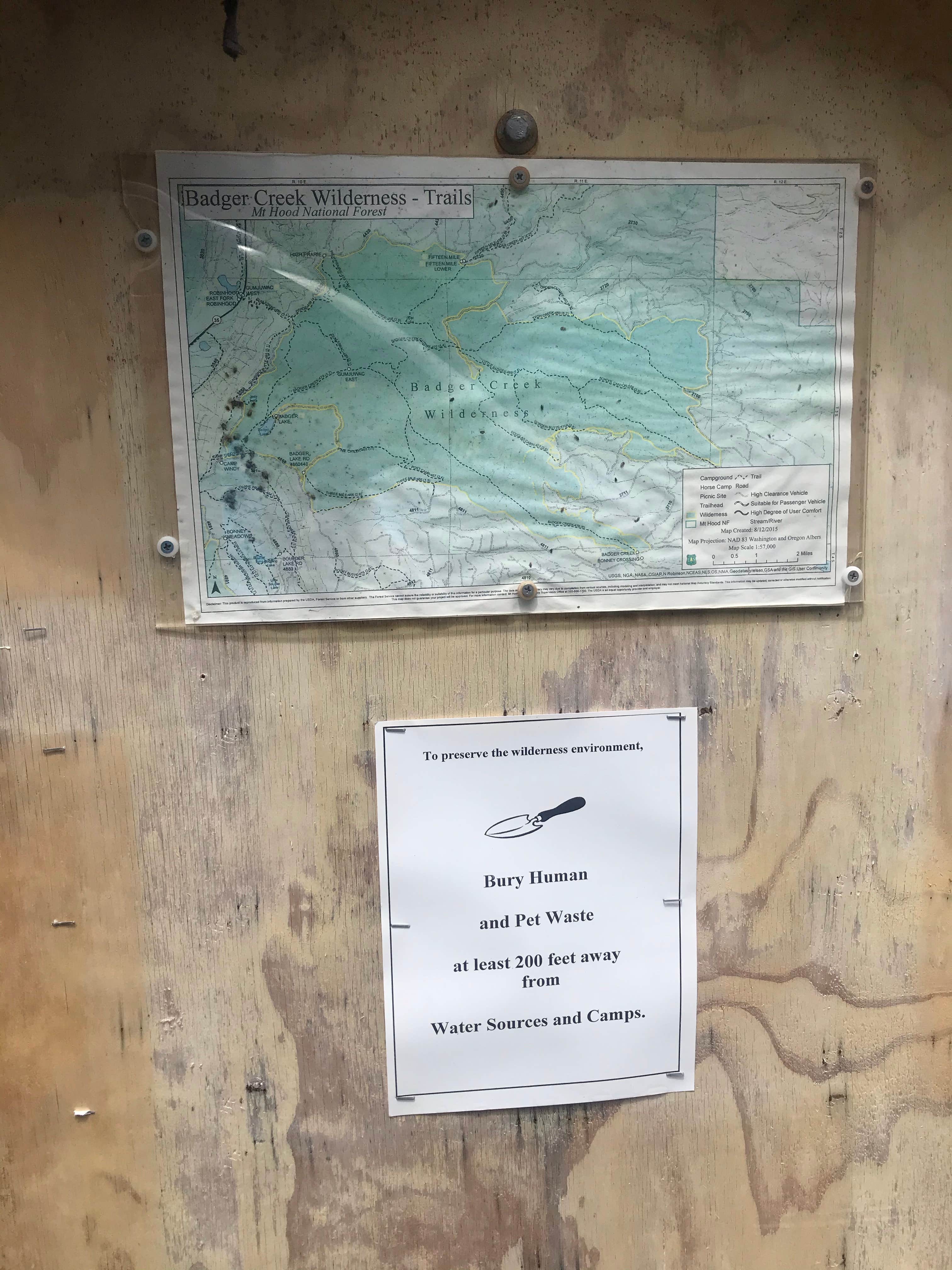 Signs & Maps