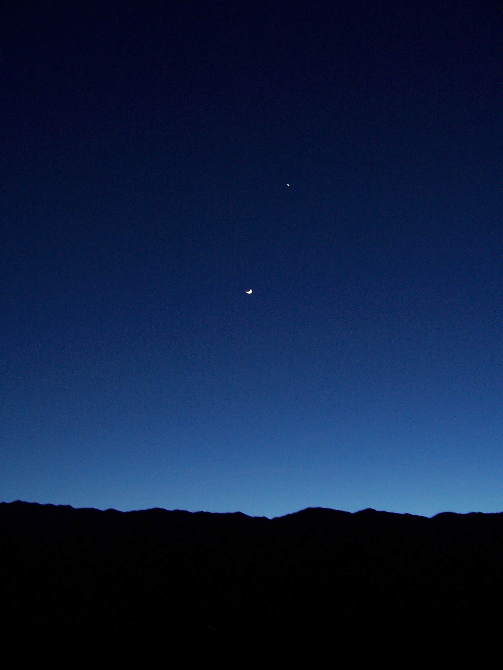 Camper submitted image from Fossil Falls Campground - 2