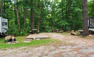 Camping near Cherry Plain Sanctuary Farm: Bonnie Brae Cabins and Campsites, Lanesborough, Massachusetts