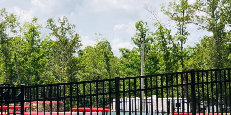 Camper submitted image from Battlefield Campground & RV Park