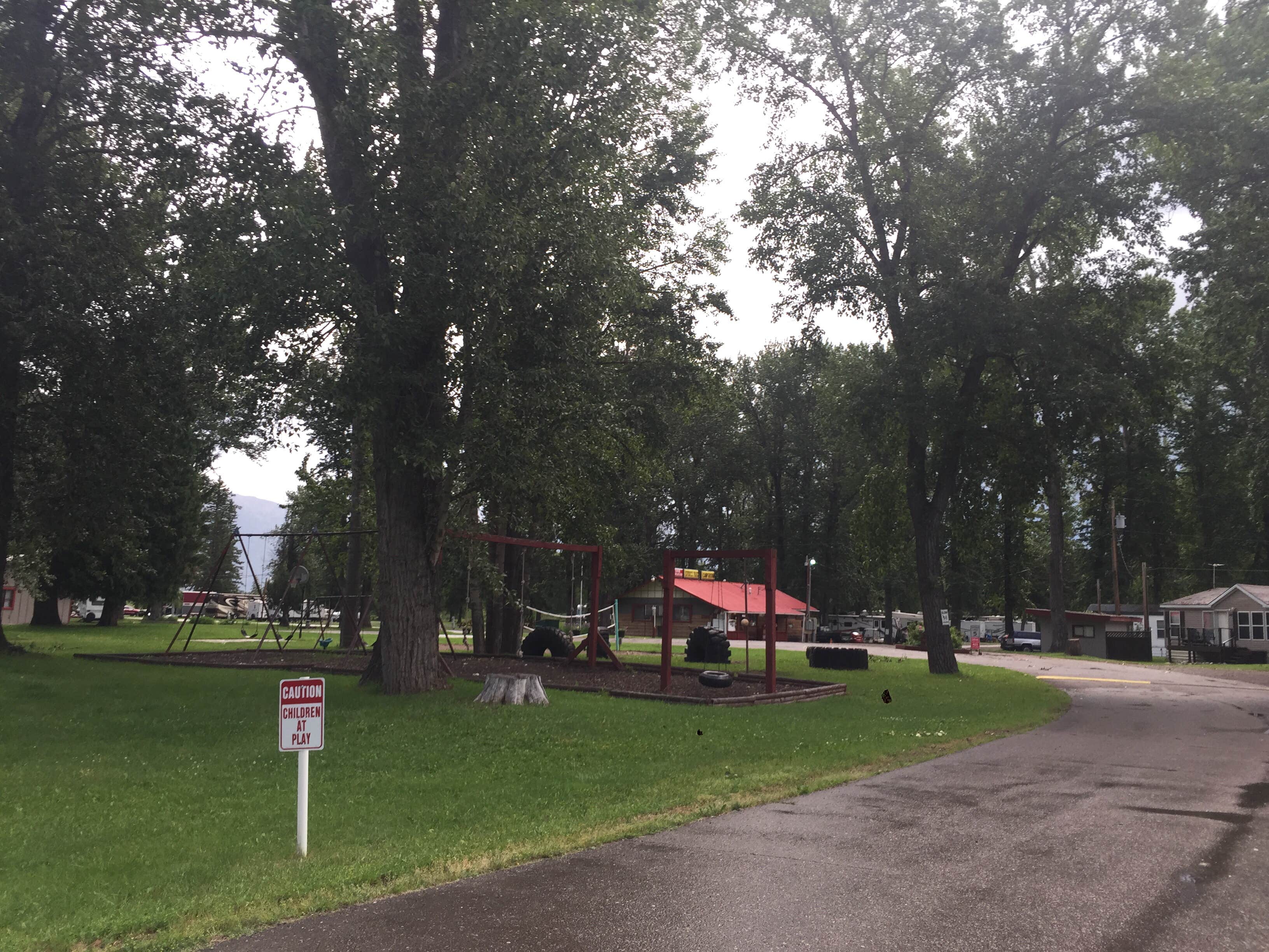 Camper submitted image from Spruce Park On The River - 3