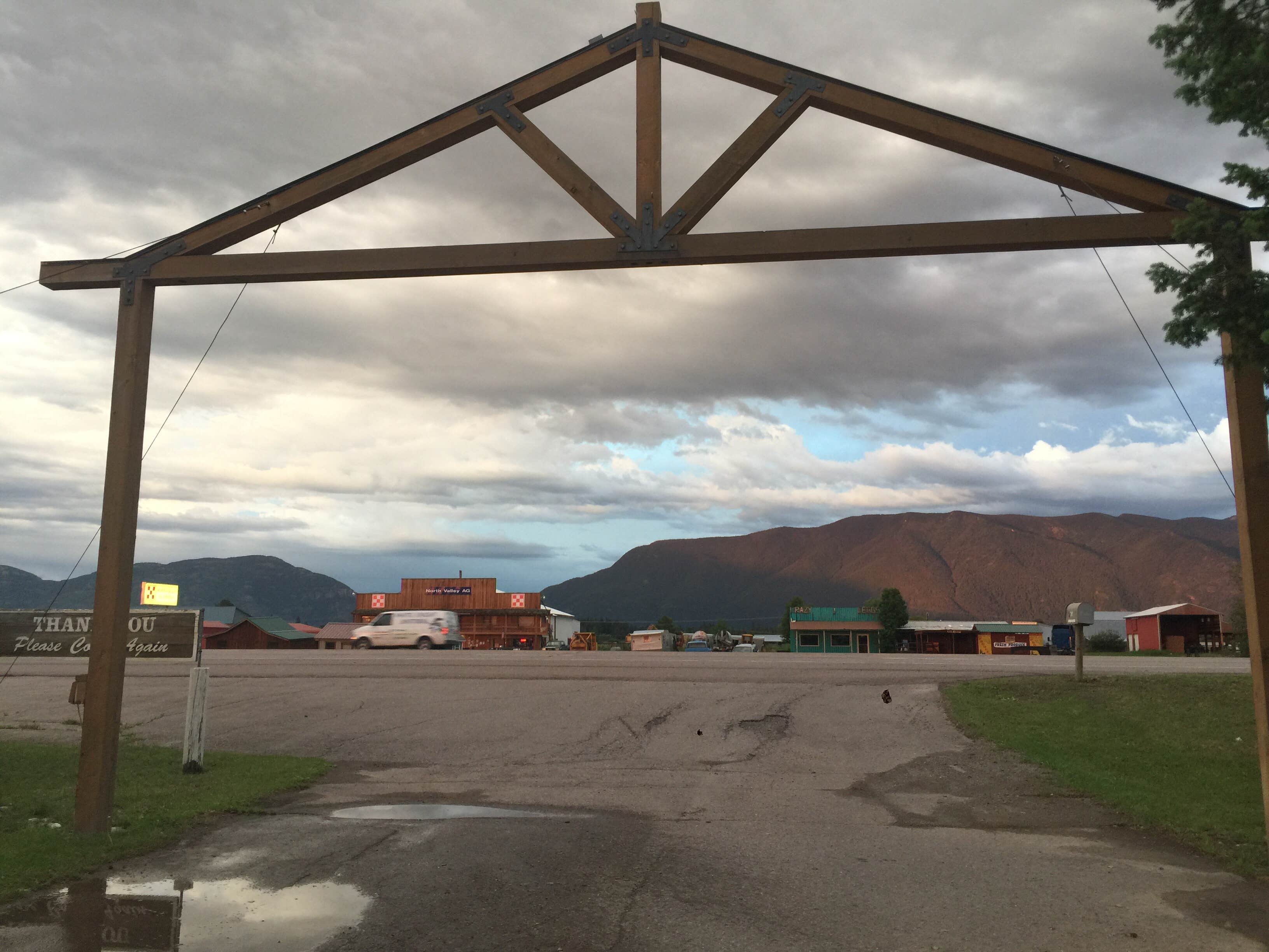 Camper submitted image from LaSalle RV Park - 4