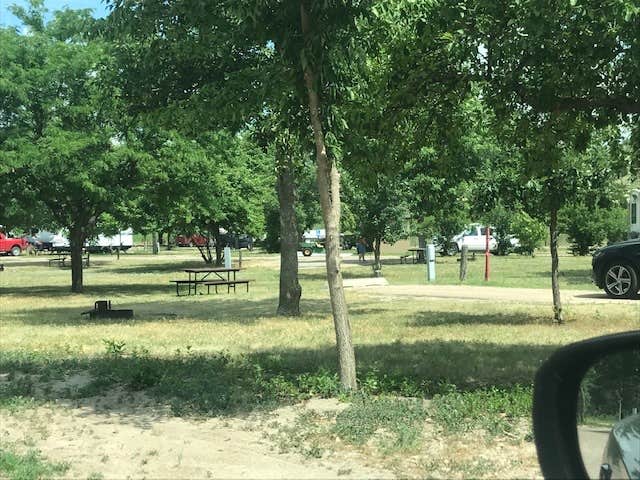 Camper submitted image from Calamus Reservoir - 4